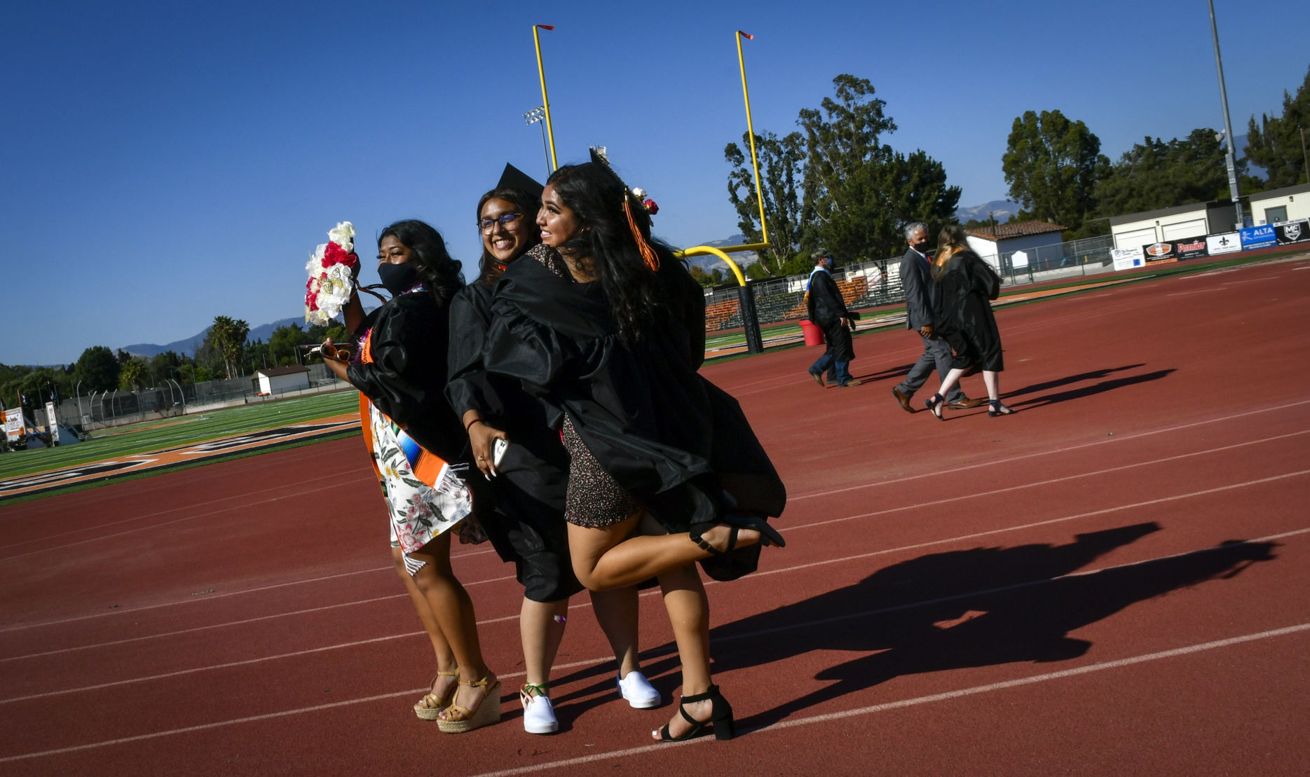 060421 SY graduation 25.JPG